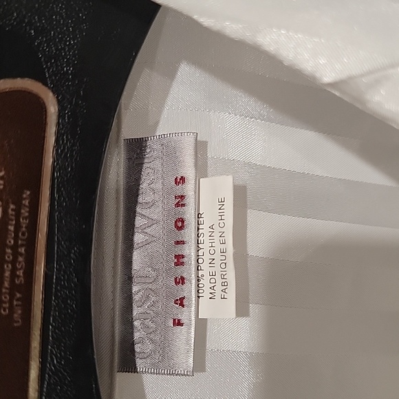 White striped blouse - Picture 2 of 6